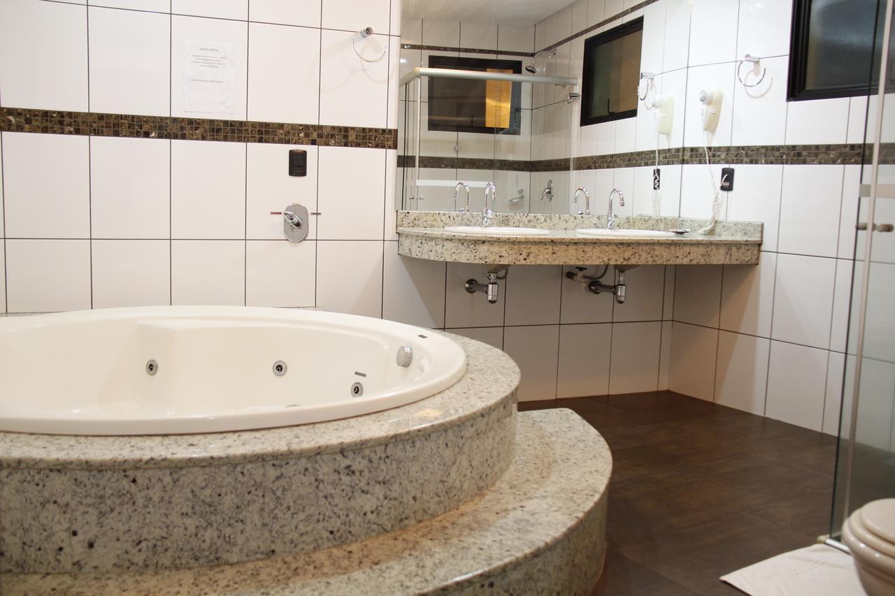 Buriti Hotel Jataí Eksteriør bilde