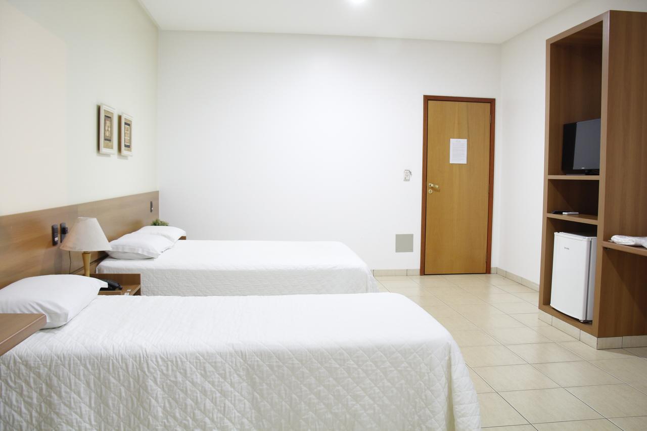Buriti Hotel Jataí Eksteriør bilde